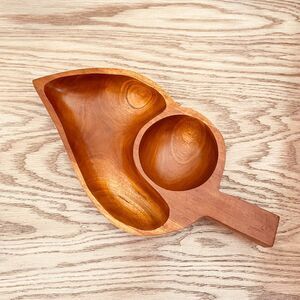 Wooden‎ snack tray